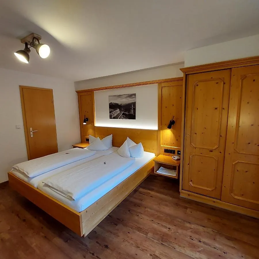 Hotel Garni Malerwinkl Bad Hindelang 3*,