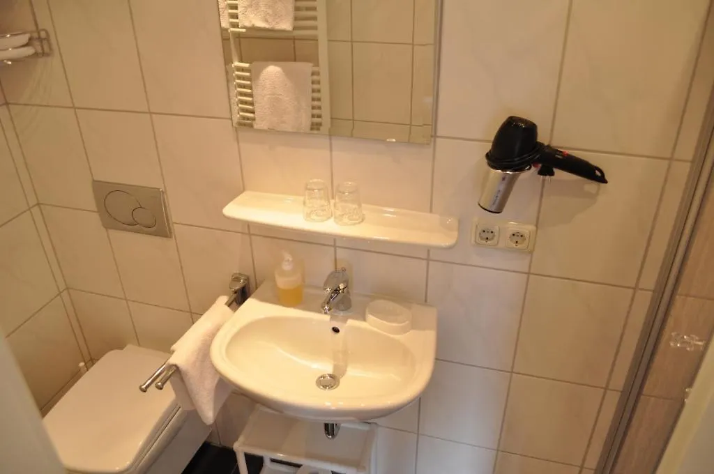Hotel Garni Malerwinkl Bad Hindelang 3*,